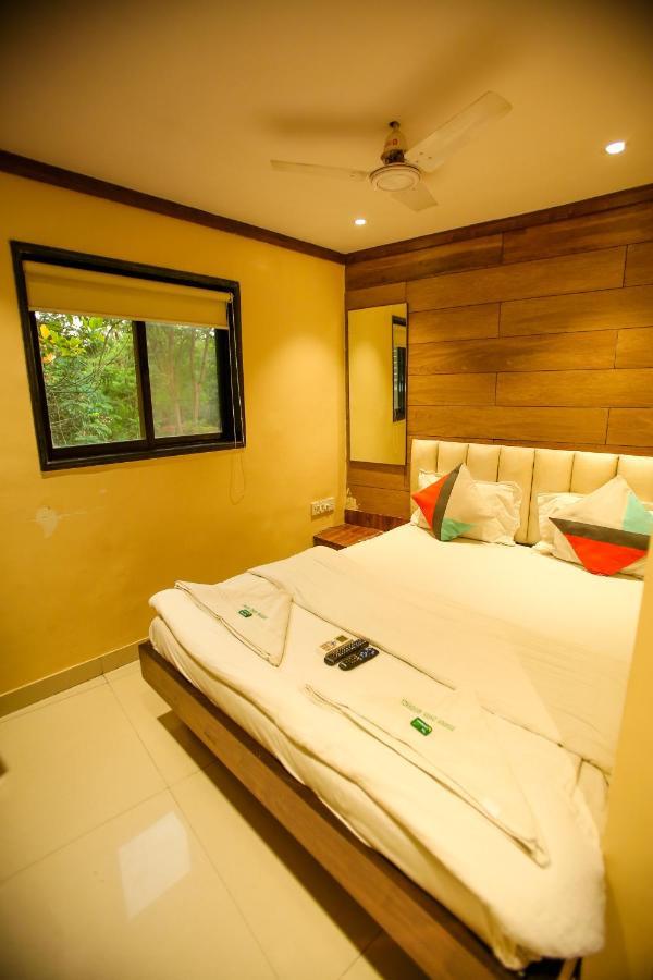 ホテル Garden Creek Residency - Near To Mumbai International Airport エクステリア 写真